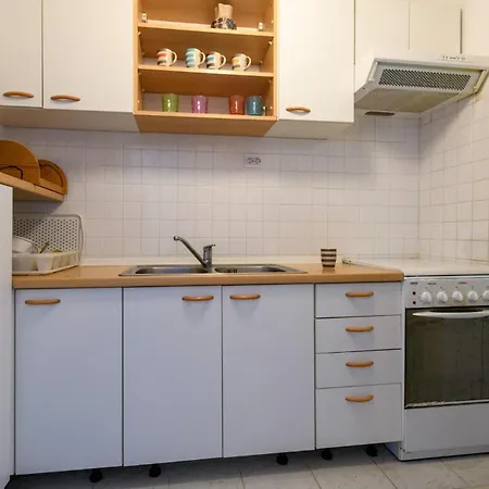 Lovely In Krnicki Poratkrnica With Kitchen Holiday home
